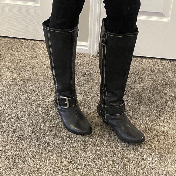 Fossil Women's Black Leather Boots - Size 8 1/2 - Picture 3 of 6